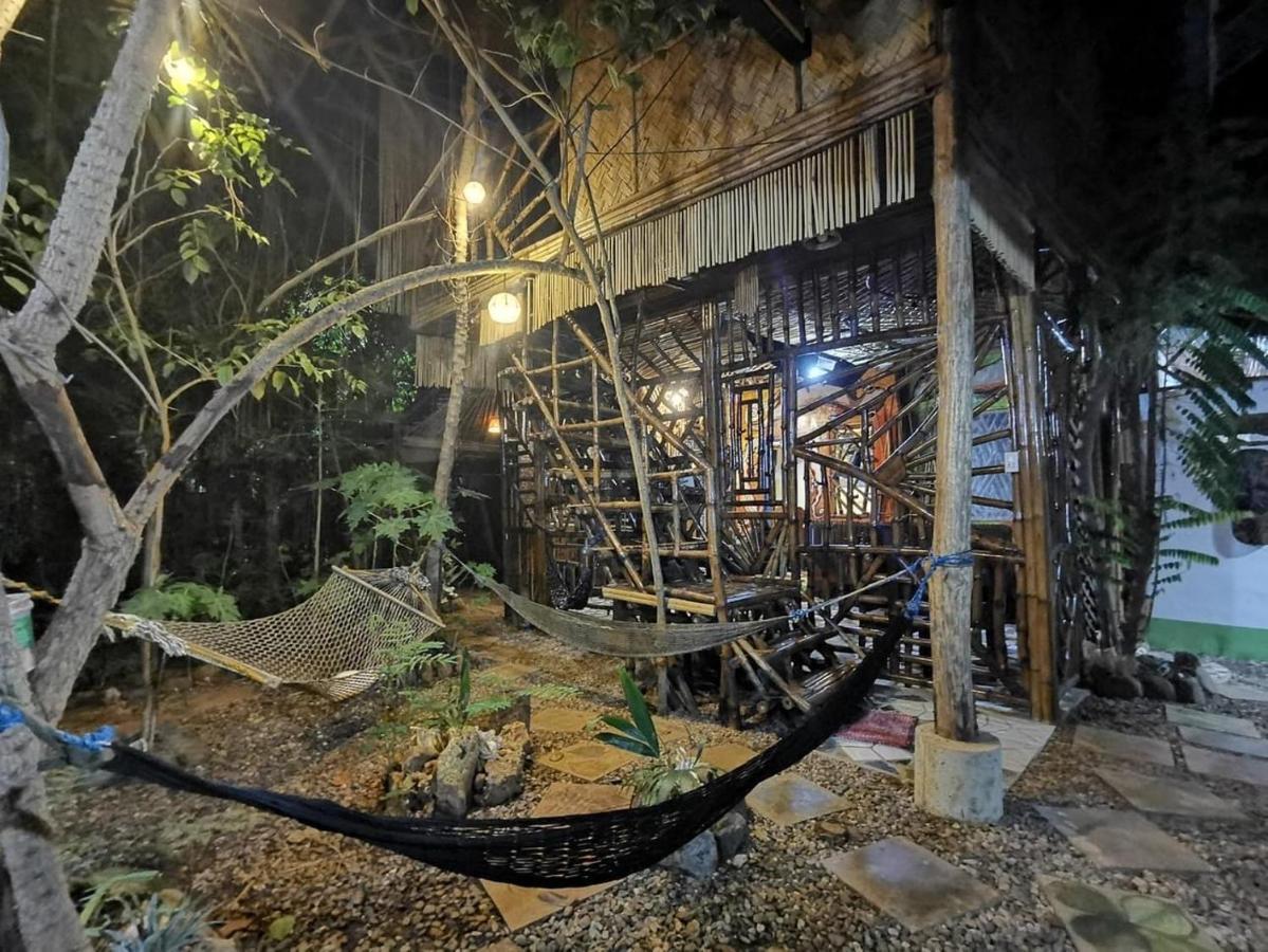 Hotel Bamboo Nest Puerto Princesa Zewnętrze zdjęcie